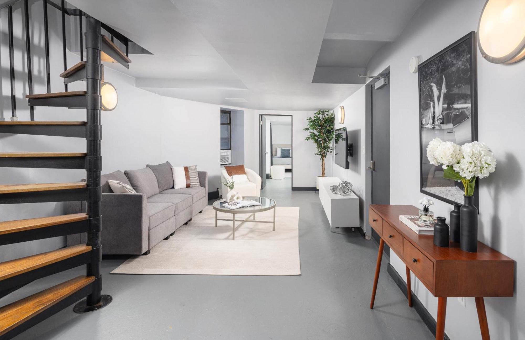Apartment Charming 4bd Duplex In Manhattan *